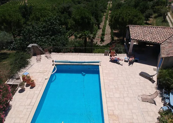 Mas Des Sources 3* Visan